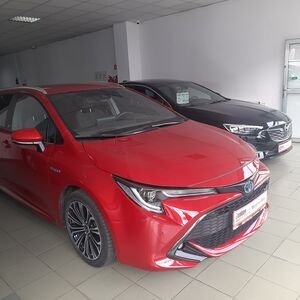 
								Toyota Corolla Hybryda Automat Przebieg: 30.920 km full									