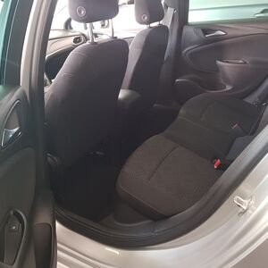 
								Opel Astra 2017 r 1.4 benzyna 79.940 km 150 KM full									