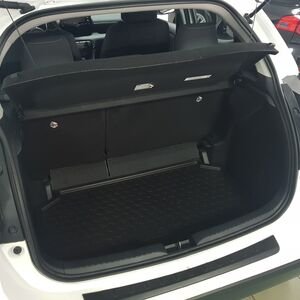 
								Toyota Yaris 2023 r. 1.5 benzyna/hybryda 116 KM full									