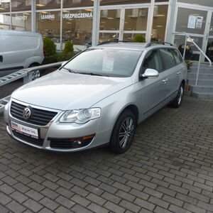 
								Volkswagen Passat 2.0 TDI Automat full									