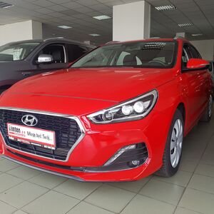 Hyundai i30 1.4 benzyna 140 KM przebieg: 19.900 km