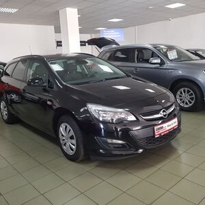 
								Opel Astra 2015 r. 1.6 benzyna 116 KM 142.400 km full									