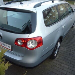 
								Volkswagen Passat 2.0 TDI Automat full									