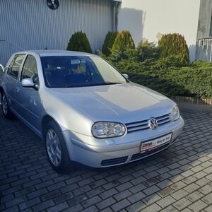 
								VW Golf IV 1.4 benzyna 75 KM przebieg: 140.300 km full									