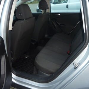 
								Volkswagen Passat 2.0 TDI Automat full									