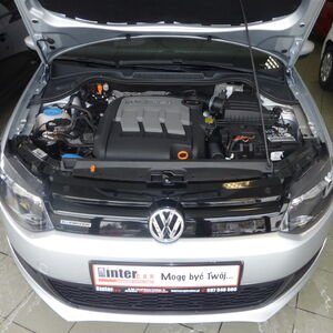 
								Volkswagen Polo V 1.2 TDI full									