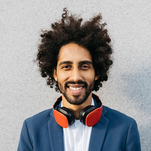 <span style="color:#E40016; font-size:24px;">★★★★★</span><br>Tomasz Lewandowski